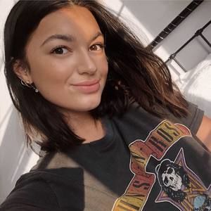 Meet your Posher, Ally